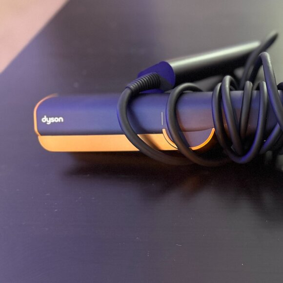 Dyson Airstrait in Prussian Blue/Copper - Picture 2 of 4